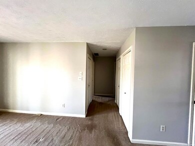 9419 S Pointe Retreat Dr unit 77, Bloomington, IN 47401 - photo 6