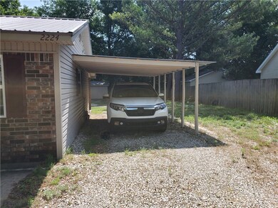 2224 Harris Community Rd, Fayetteville, AR 72701 - photo 3