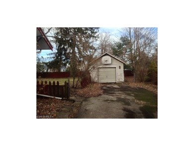 425 Vine St, Geneva, OH 44041 - photo 6