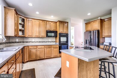 4912 Light Cahill Ct, Elkridge, MD 21075 - photo 5