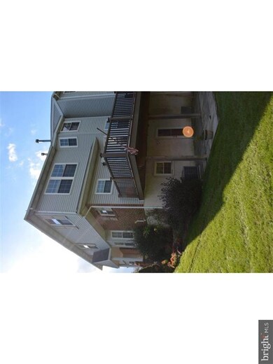 40 Cedar Ct unit 40, Royersford, PA 19468 - photo 3