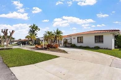 2341 SW 92nd Place, Miami, FL 33165 - photo 7