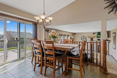 206 E Alexa Ct, Spokane, WA 99208 - photo 6