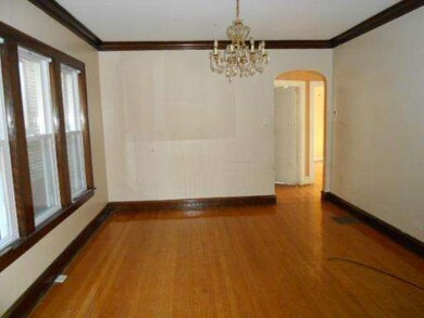 5230 W Oakdale Ave, Chicago, IL 60641 - photo 6