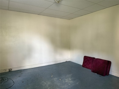 10 Oliver St, Binghamton, NY 13904 - photo 2