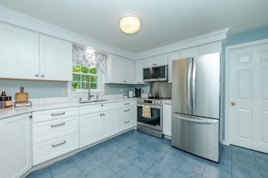 19 Alexander Dr, Biddeford, ME 04005 - photo 5