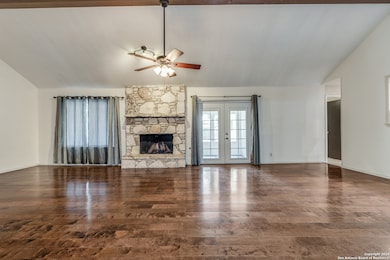 13739 Wood Point, San Antonio, TX 78231 - photo 7