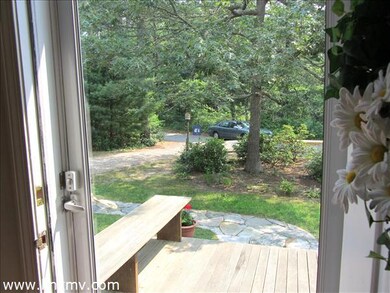24 Mockingbird Dr, Edgartown, MA 02539 - photo 6