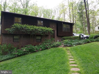 17086 Glenmore Ct, Culpeper, VA 22701 - photo 2