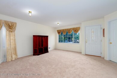 380 Netherland Ave Staten-large-003-014-