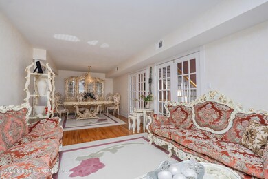 67 Dexter Ave, Staten Island, NY 10309 - photo 4