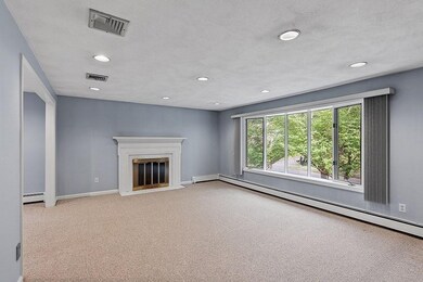 17 Naumkeag Row, Danvers, MA 01923 - photo 4