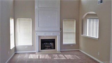 Photo taken prior to tenant