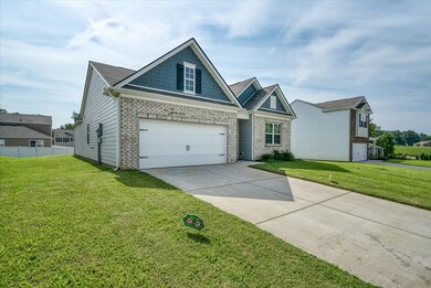 305 Oliver Way, Baxter, TN 38544 - photo 4