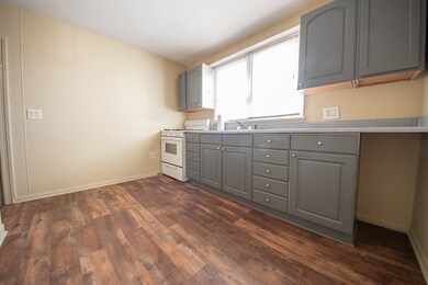 1792 Wallace Ave, Columbus, IN 47201 - photo 2