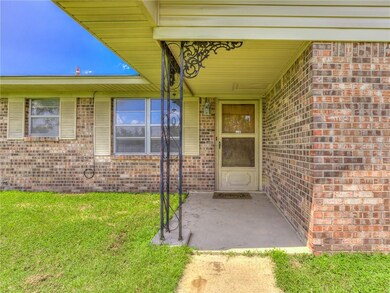 34304 Lake Rd, Shawnee, OK 74801 - photo 2