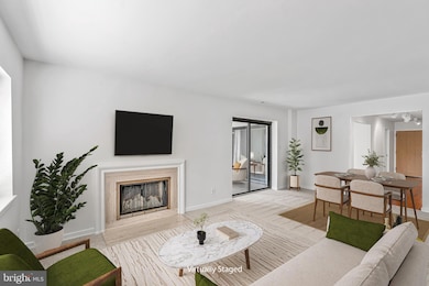 11500 Fairway Dr unit 402, Reston, VA 20190 - photo 6