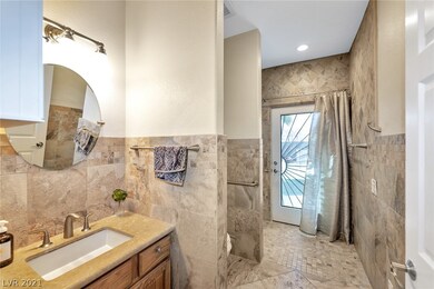 2871 Desert Zinnia Ln, Las Vegas, NV 89135 - photo 6