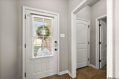 42391 Cedarstone Ave, Prairieville, LA 70769 - photo 3