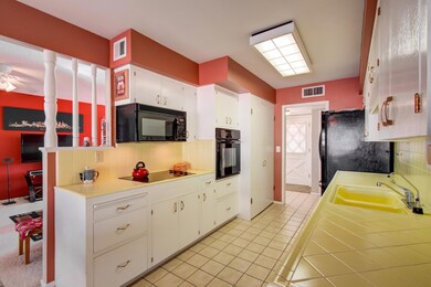 006_Kitchen