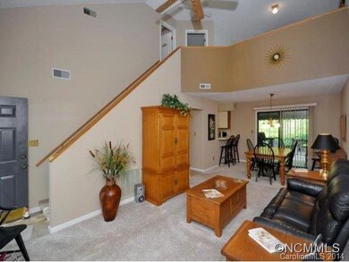 201 Cheyenne Ct, Asheville, NC 28803 - photo 3