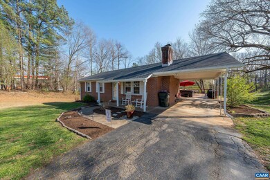 693 Country Green Rd, Charlottesville, VA 22903 - photo 6