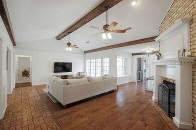 1001 Lynhurst Ln, Denton, TX 76205 - photo 6