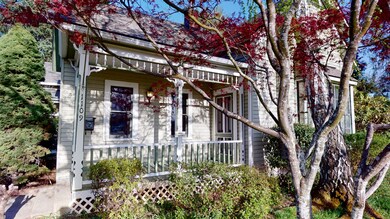 Covered Front Porch