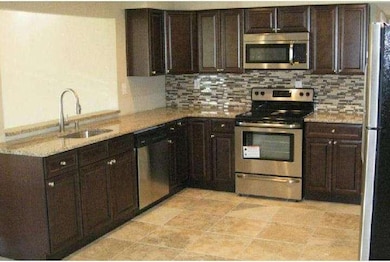 39 Fleetwood Place, Willingboro, NJ 08046 - photo 2