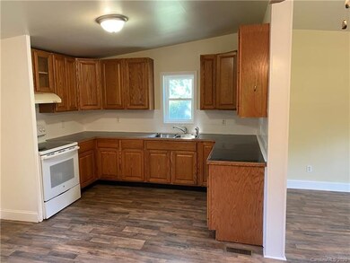 6792 Denver Heights Cir, Denver, NC 28037 - photo 6