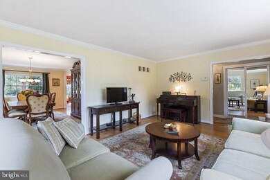 409 Parry Dr, Moorestown, NJ 08057 - photo 5