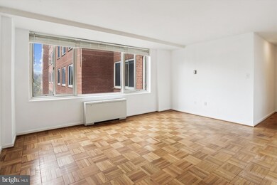 Four Thousand Tunlaw unit 619, Washington, DC 20007 - photo 3