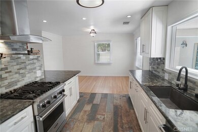 21036 Costanso St, Woodland Hills, CA 91364 - photo 4