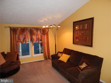 138 Independence Dr, Morrisville, PA 19067 - photo 6