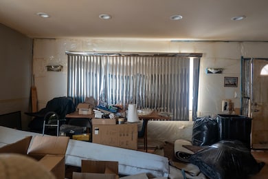 1542 W Fargo Ave unit A, Chicago, IL 60626 - photo 5