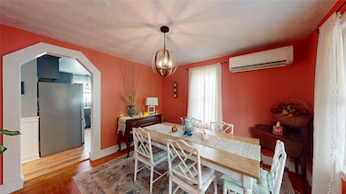 83 Symonds Ave, Warwick, RI 02889 - photo 5