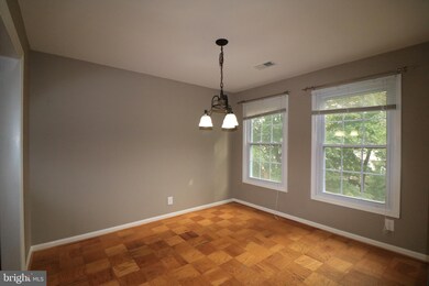 860 Quince Orchard Blvd unit 201, Gaithersburg, MD 20878 - photo 6