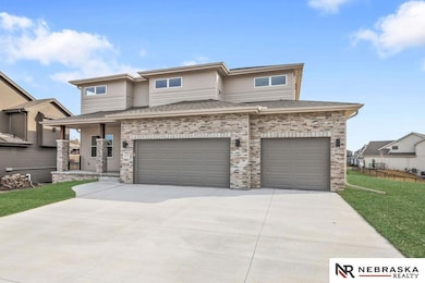 12359 Elk Ridge Cir, Papillion, NE 68046 - photo 2