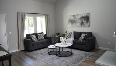 1717 Edgefield Ln, Encinitas, CA 92024 - photo 2