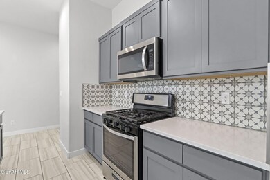 925 Clapham St, El Paso, TX 79928 - photo 6