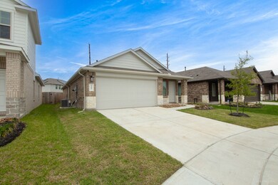 2407 Moraine Valley Dr, Spring, TX 77373 - photo 2