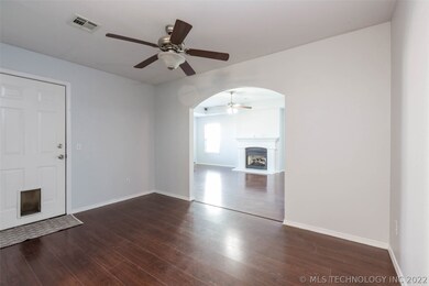 Dining area in kitchen