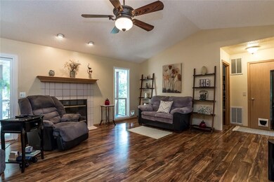 19 Dunvegan Dr, Bella Vista, AR 72715 - photo 5