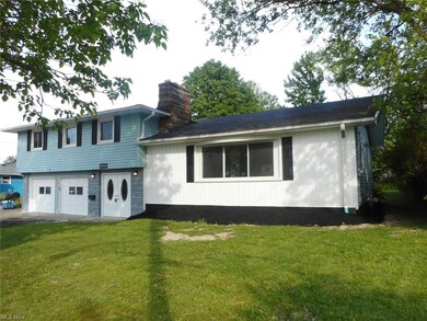 29538 Meadow St, Wickliffe, OH 44092 - photo 3