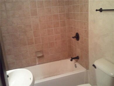 402 S Mashburn Ave, Fayetteville, AR 72701 - photo 4