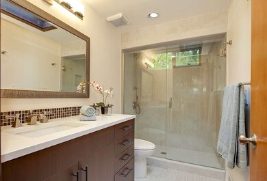 4241 W Mercer Way, Mercer Island, WA 98040 - photo 7