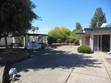 10626 W Wheatridge Dr, Sun City, AZ 85373 - photo 5