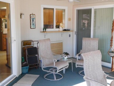 17434 N Cottonwood Dr, Sun City, AZ 85373 - photo 7