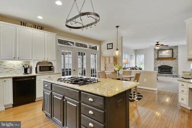 5385 Harrow Ln, Fairfax, VA 22030 - photo 6