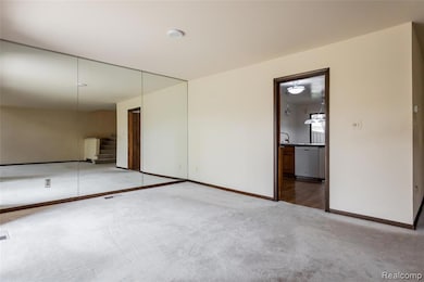 7118 Pebble Park Dr, West Bloomfield, MI 48322 - photo 4